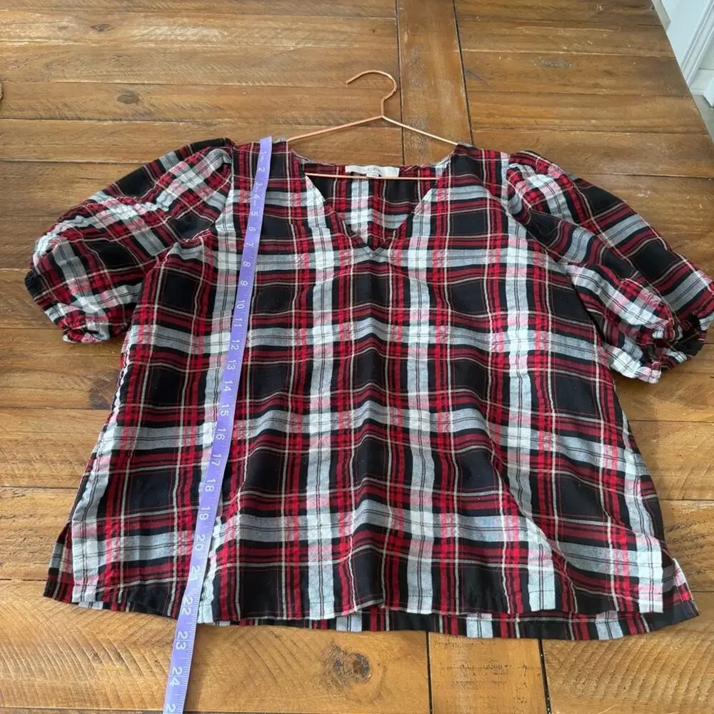 LOFT Black and Red Checkered plaid Puff Sleeve Blouse size small